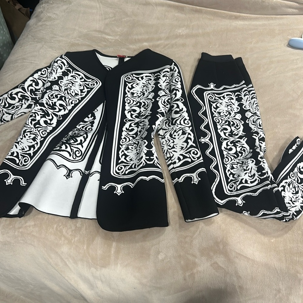 2 piece set
